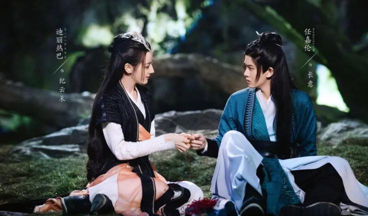 迪丽热巴任嘉伦与君初相识氛围感,迪丽热巴任嘉伦与君初相识歌曲