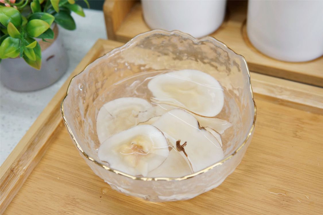 春天天气干燥煲什么汤可以滋润,冬天滋润营养又去燥的5道汤