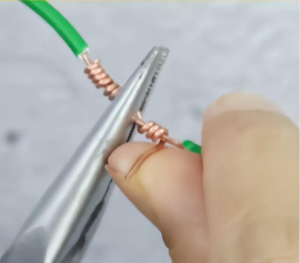 快速去除下水道异味的办法,消除下水道异味的小偏方