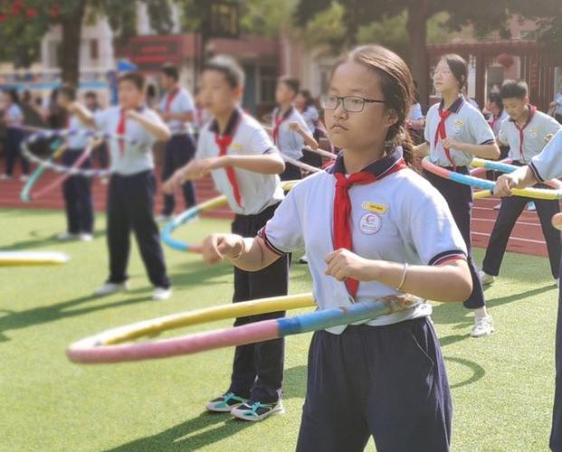 女生边读研边兼职赚17万,边学习边做兼职是什么感觉