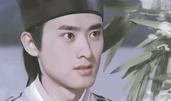 鍎掗泤涔︾敓鍏ㄦ枃闃呰,鍎掗泤涔︾敓鑺傜洰