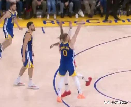 勇士战胜灰熊汤神关键三分,勇士vs老鹰普尔失误集锦