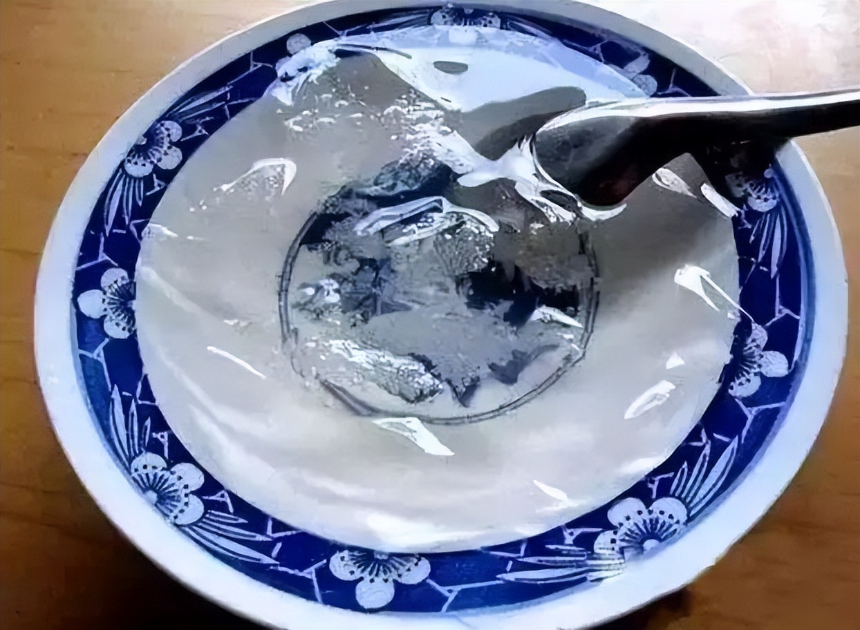 炎炎夏日酷暑难耐来一碗凉粉,炎炎夏日一碗西瓜凉粉