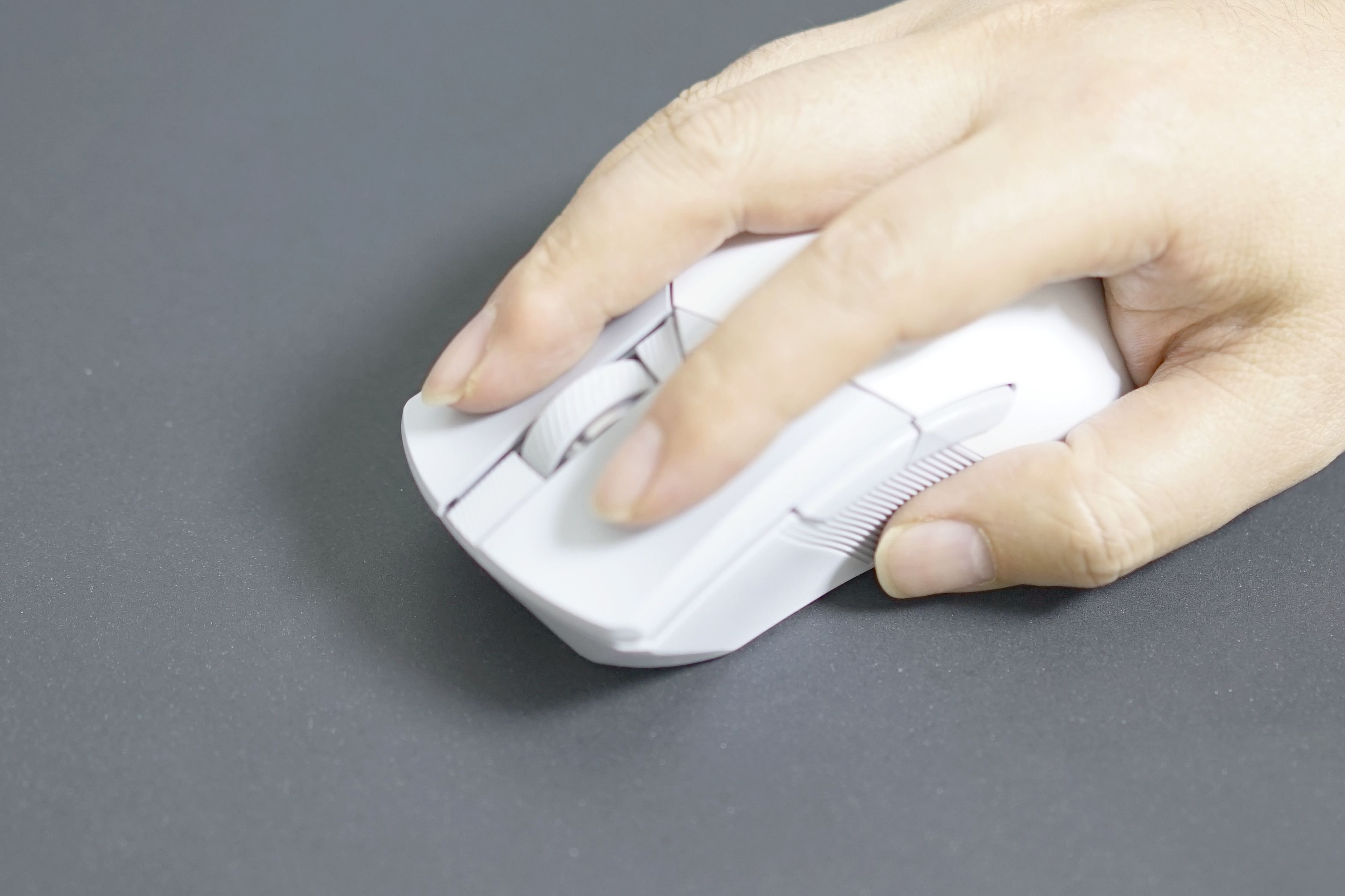 rog影刃3无线测评,rog鼠标影刃3怎么样