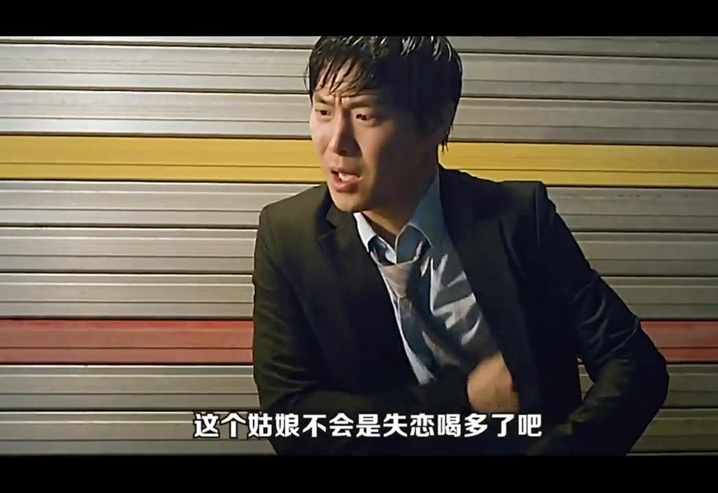 小伙意外变身,小伙意外变成女生的全过程