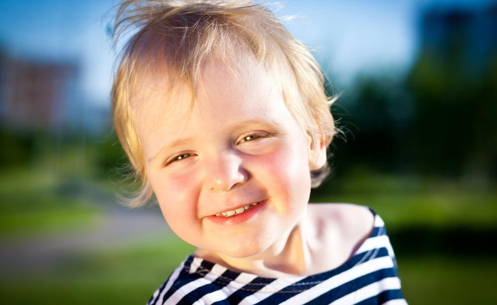 男生名字最后一个平字怎么取名,平字取名男孩霸气名字