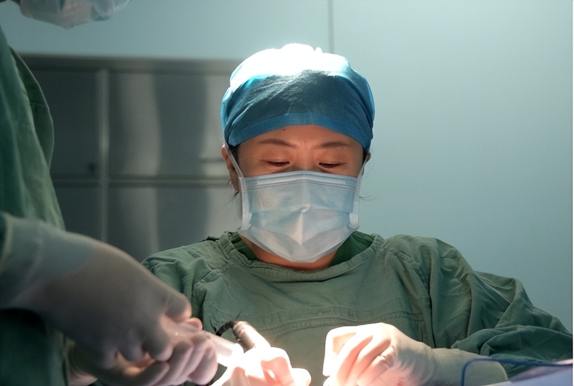 人工耳蜗进口的2023多少钱,国产人工耳蜗和进口差距