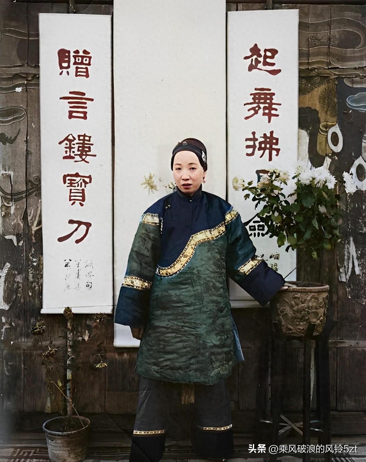 日军日记：路遇逃难的女学生，我将她的腿骨做成了锋利的*刀刺**!