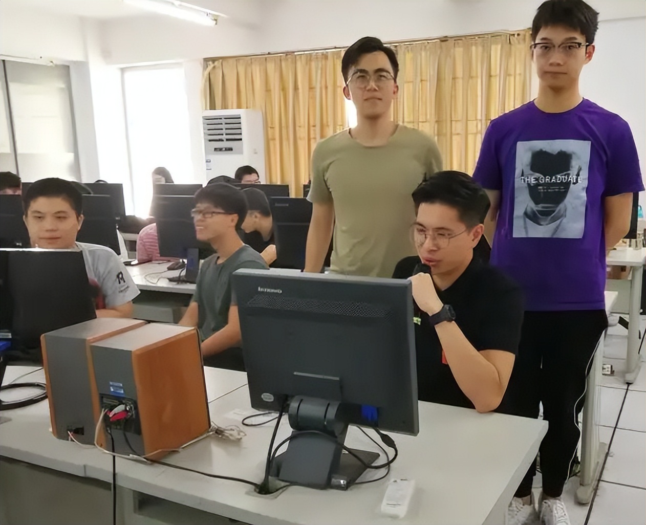 环材生化专业就业率,大学专业里的生化环材是哪些专业