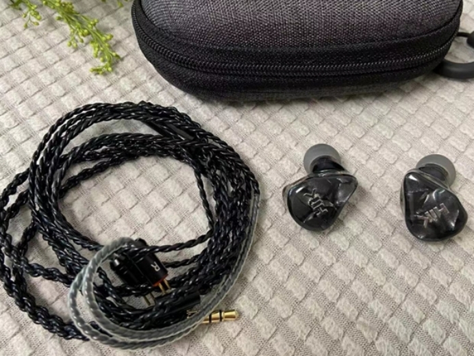 十大公认的音质好的有线耳机,各种功能音质好的有线耳机推荐