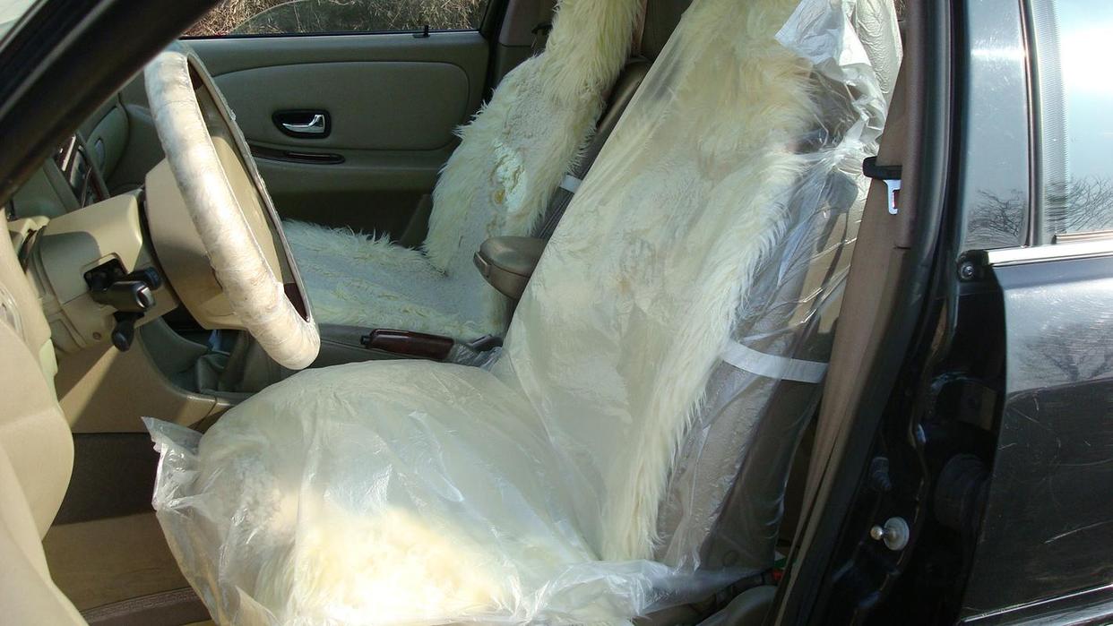 为什么这么多汽车座套通用的,现在还有人用汽车座套吗