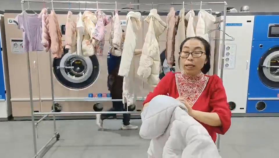 免搓洗洗衣服的方法,免洗白衣服清洗