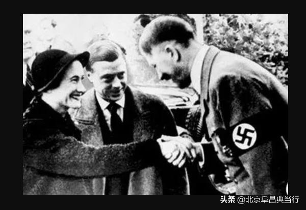 香奈儿23年秋冬吐槽,香奈儿为何如此优雅