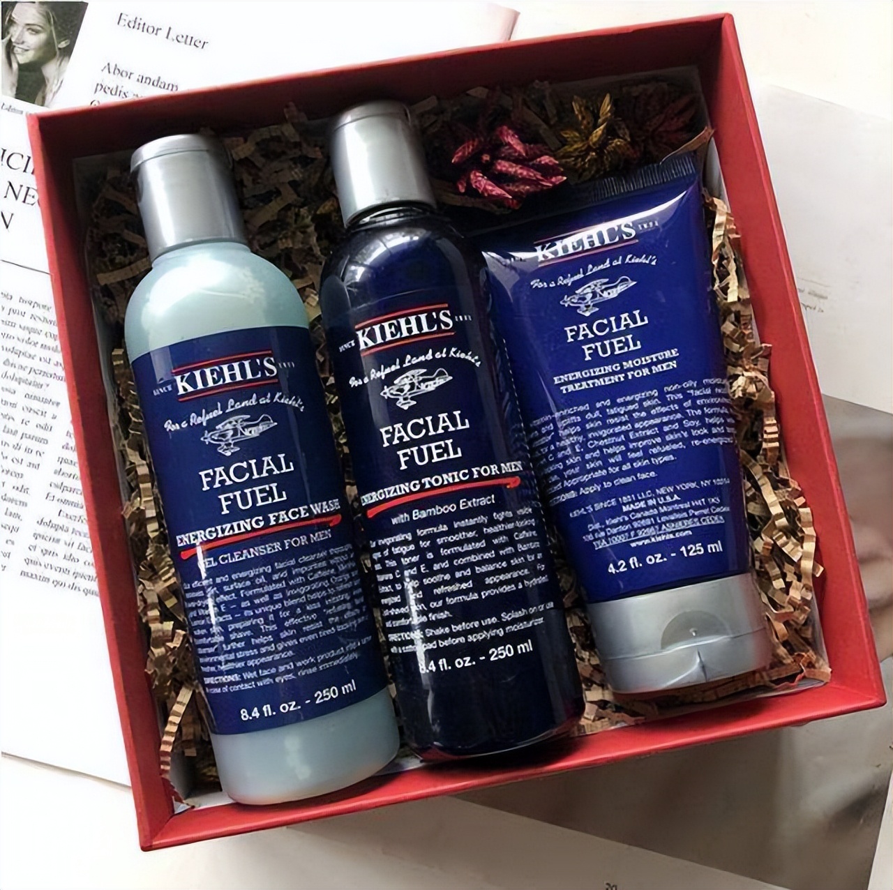 男士护肤套装正确使用顺序,男士最简单的护肤都用些什么