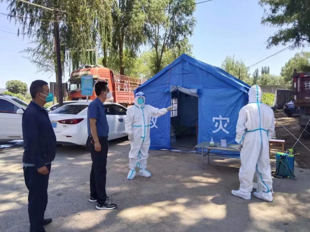 全力以赴尽锐出击——临夏州政法系*战统**“疫”一线显担当