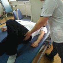 偏瘫屈腕康复练习,能够降低偏瘫患者痉挛的康复方法