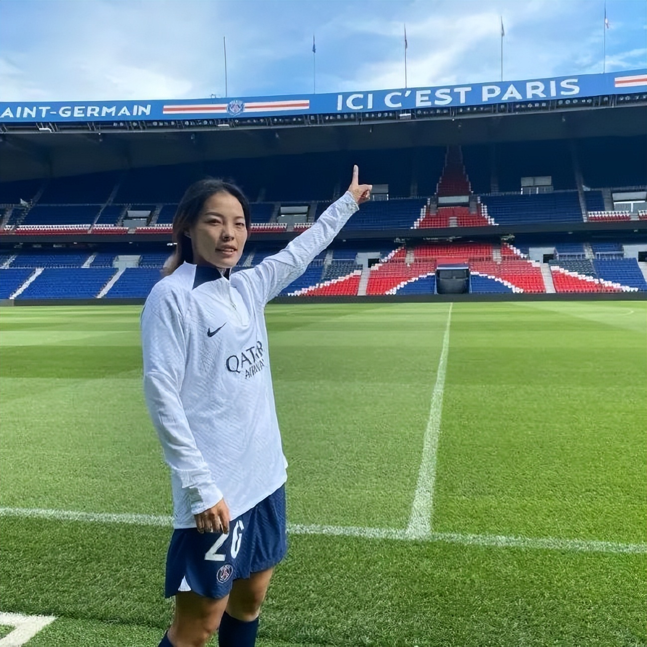 梦想不负有心人，大巴黎官宣李梦雯加盟