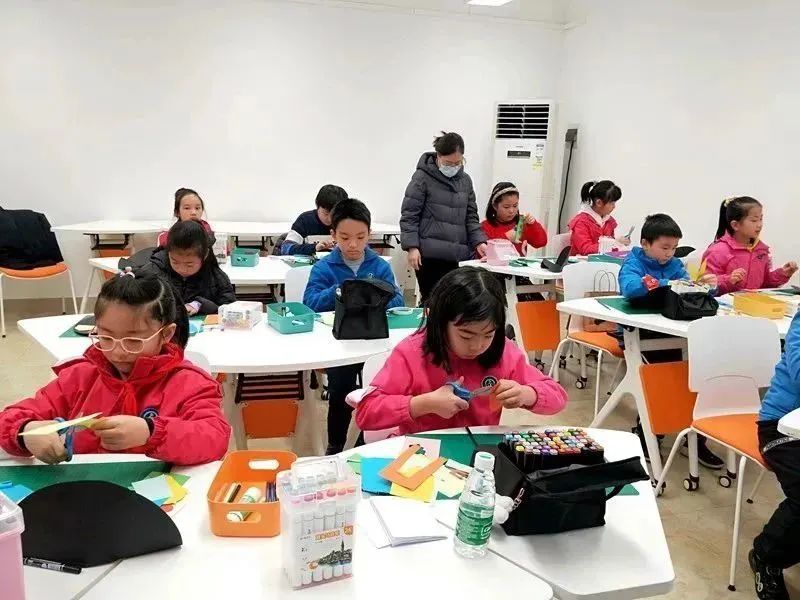 周末的快乐回来啦！徐汇区青少年活动中心线下开学，沉浸式体验