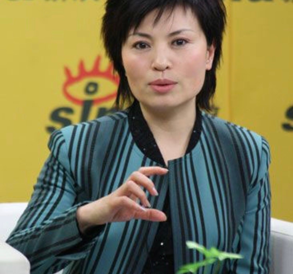 央视主播李瑞英儿子两次坠楼,央视主播李瑞英儿子坠楼后怎样了