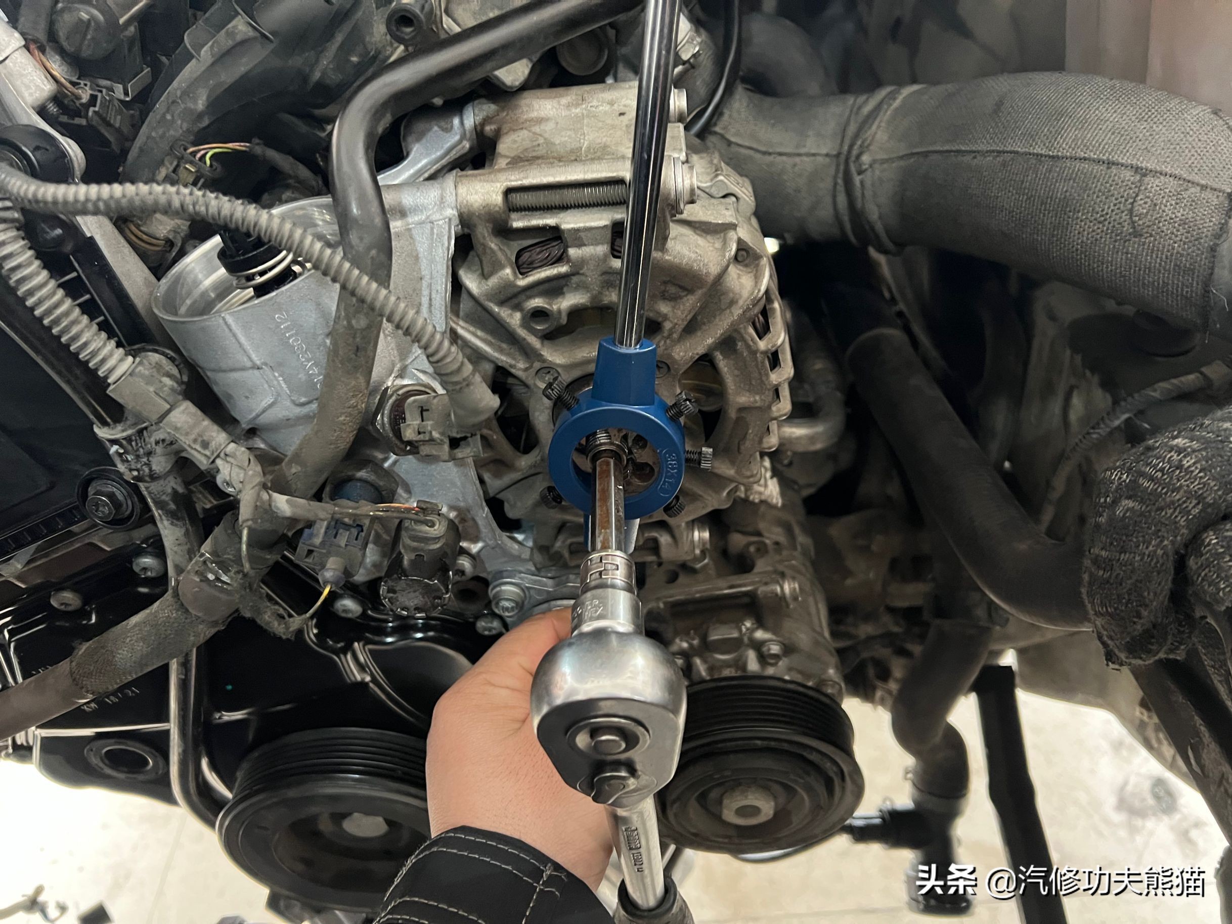 奥迪q5三代ea888烧机油是怎么回事,奥迪q5三代ea888不烧机油