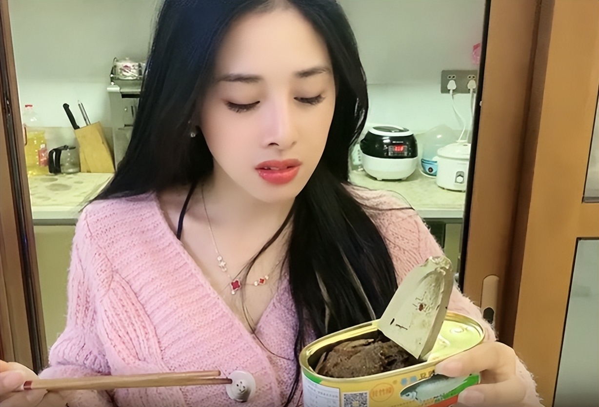 越南紫霞仙子嫁中国小伙子,越南媳妇紫霞回越南