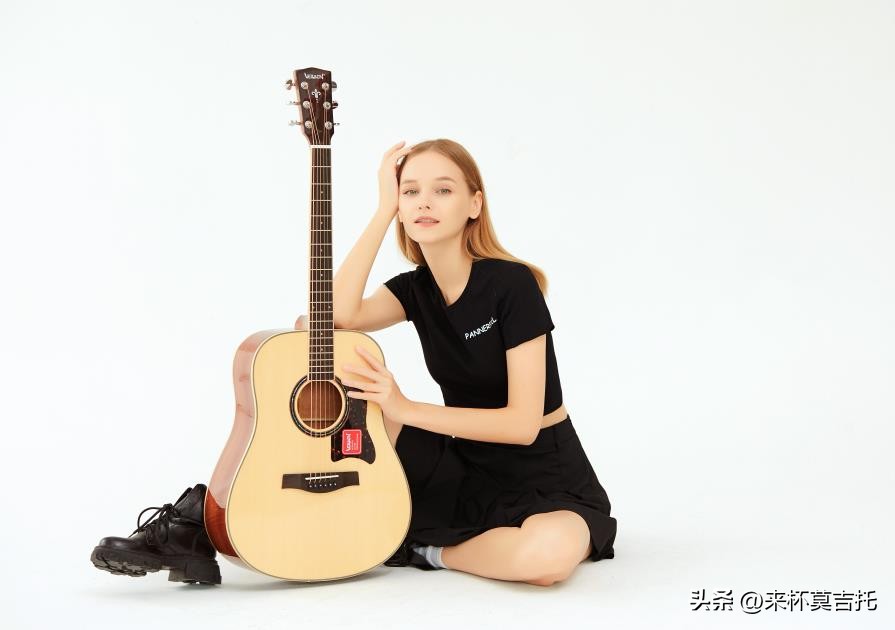 小白入门500到1000单板吉他推荐,费森vz200是单板吉他吗