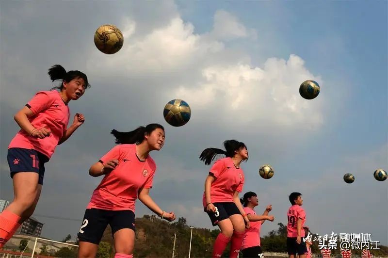 我们一起经历了难忘的事,我们一起经历的瞬间