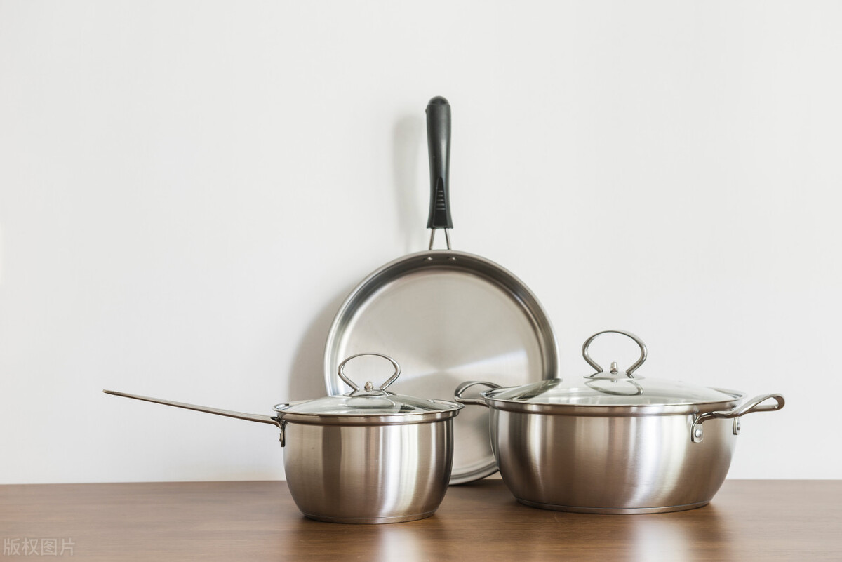 家里不锈钢厨具用什么清洁,使用不锈钢餐具须谨记6大禁忌