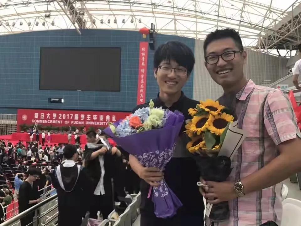 华为天才少年专科人生逆袭,逆袭从穷变富