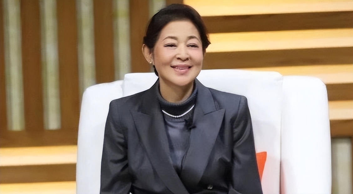 李梓萌康辉董卿朱军,朱军董卿鞠萍康辉李梓萌