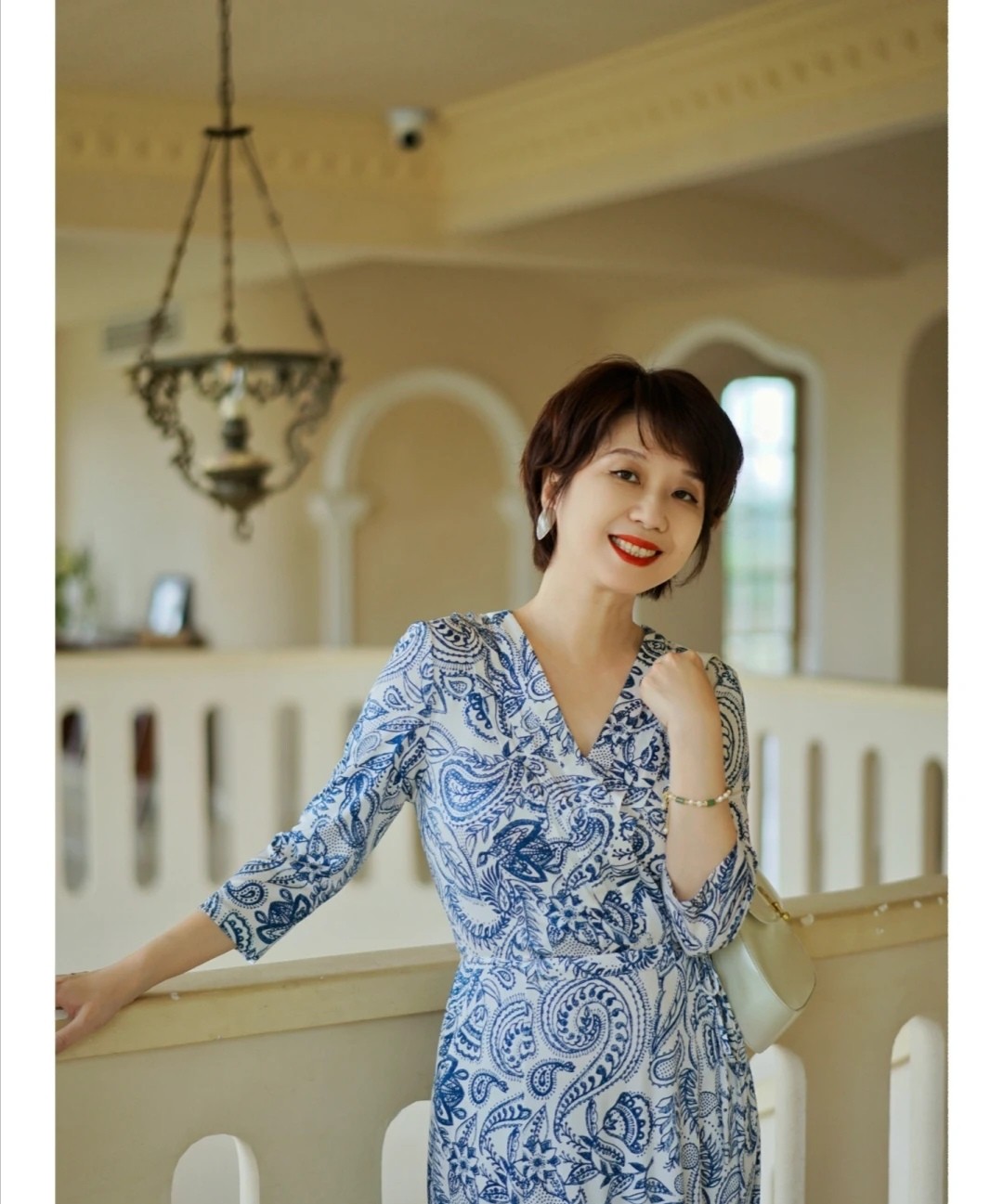 中年妇女发型短卷发40-50岁,中年女人短卷发最新发型