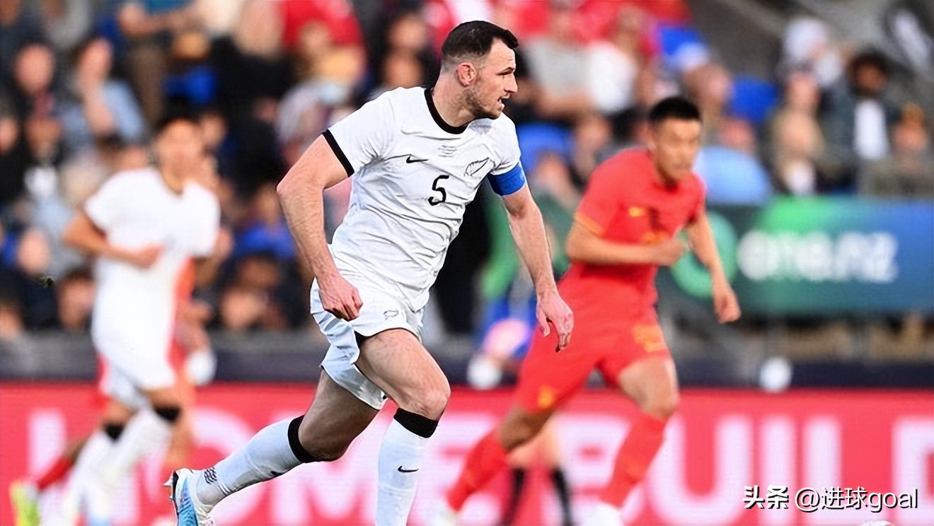 新加坡vs中国韦世豪和林良铭,国足12强赛首球武磊单刀被扑