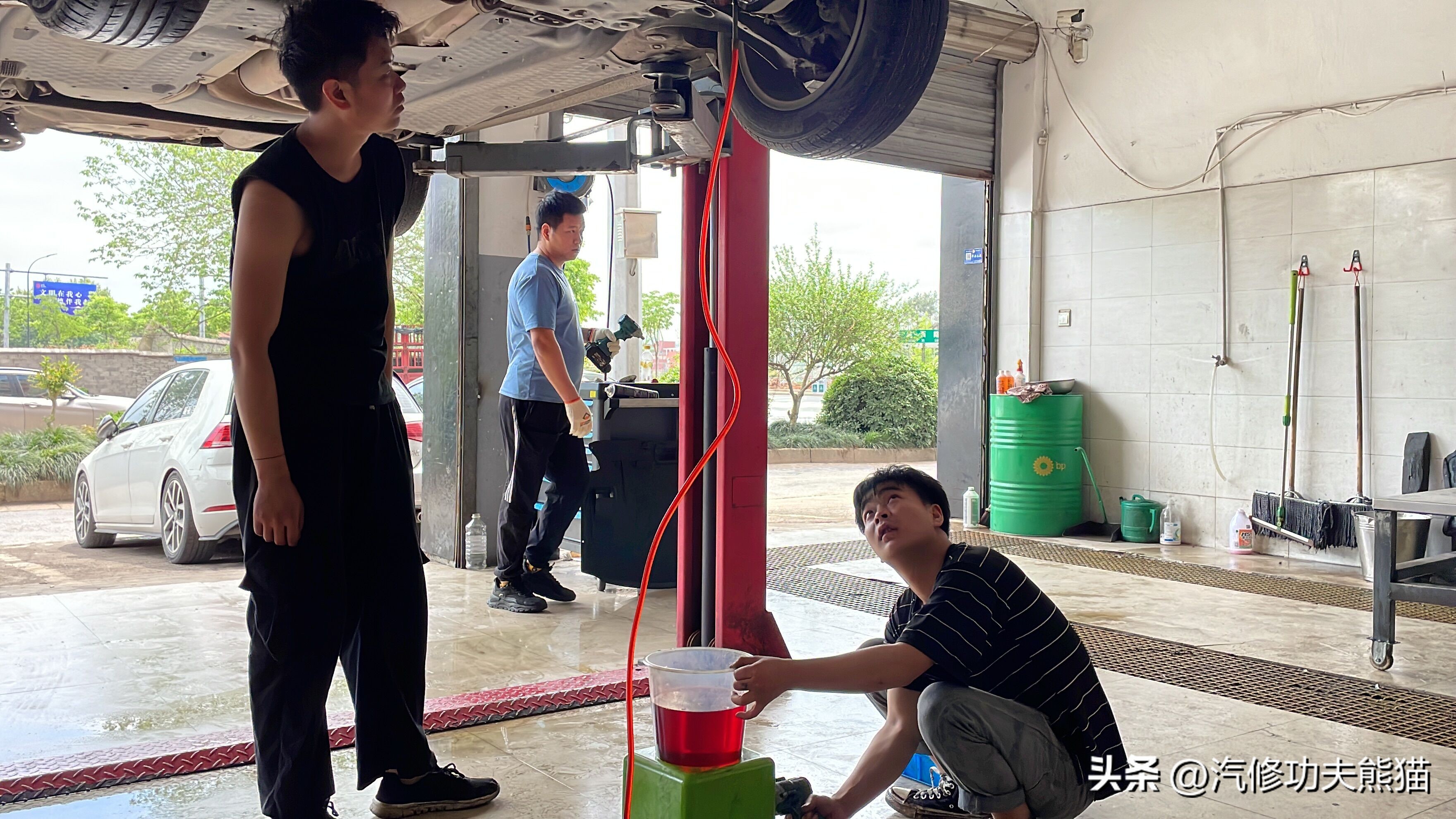 大众polo保养最省钱,女士开自动挡5万左右polo车