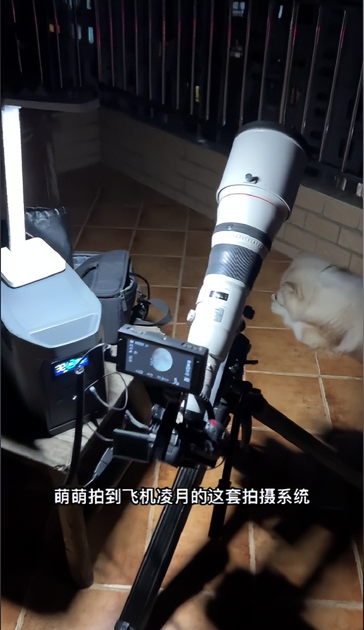 村超小摄影师是哪里人,村超5岁摄影师