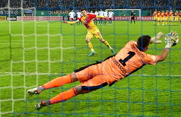 德国汉堡斯图加特夺冠,汉堡德国夺冠