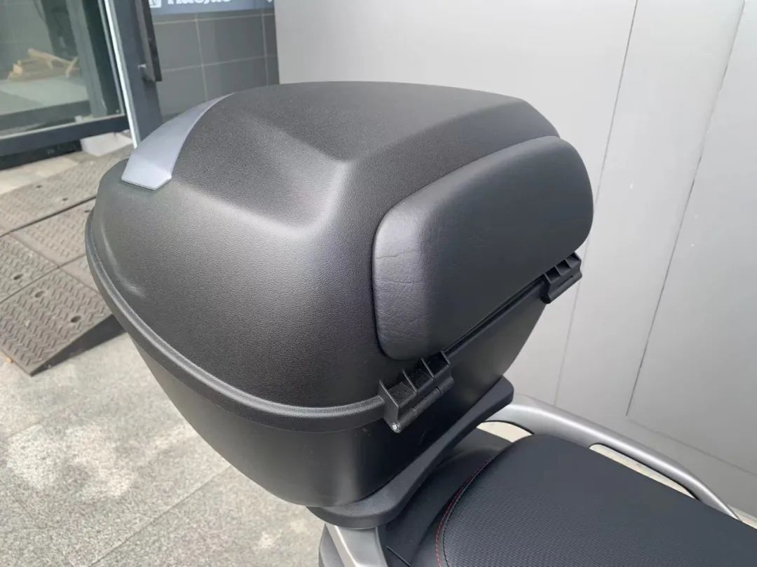 豪爵虎鲨vx125真实测评,豪爵虎鲨vx125和铃木ue125买哪个好