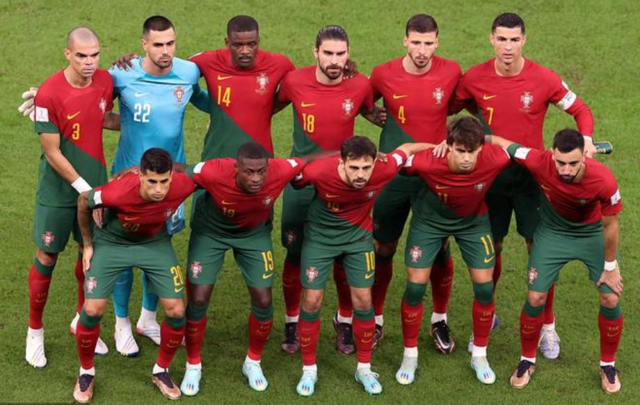 c罗将巅峰给了最弱的葡萄牙,c罗的磨难和荣耀