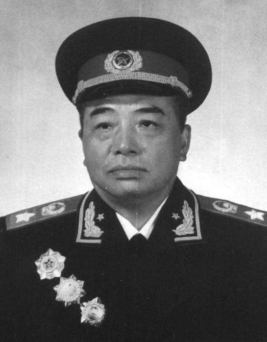 毛*东泽**一向主张优待俘虏，却下令“全歼”马家军，此事是真是假？