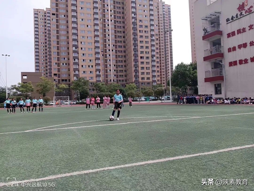 安康汉滨区红旗小学足球比赛,安康汉滨五里小学足球队