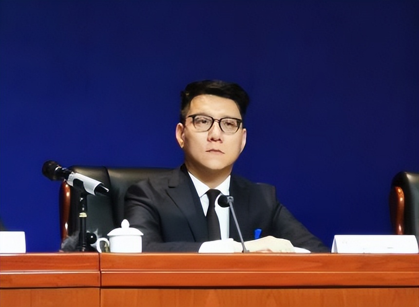 足坛反腐风暴第10人,足坛反腐狂飙