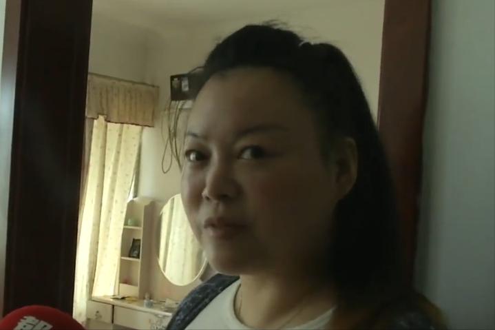 男子退租被扣六千押金，一气之下往房间里灌水，租客：押金不要了