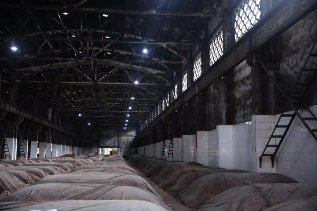 高洲酒业都给哪些品牌提供原酒,宜宾高洲酒厂现状