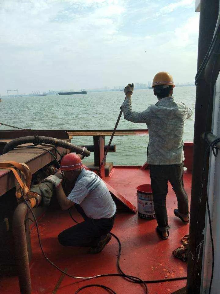 面对三个月没发工资的货船，该何去何从？