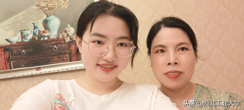 妈妈，节日快乐！18位工大人对妈妈的深情表白……