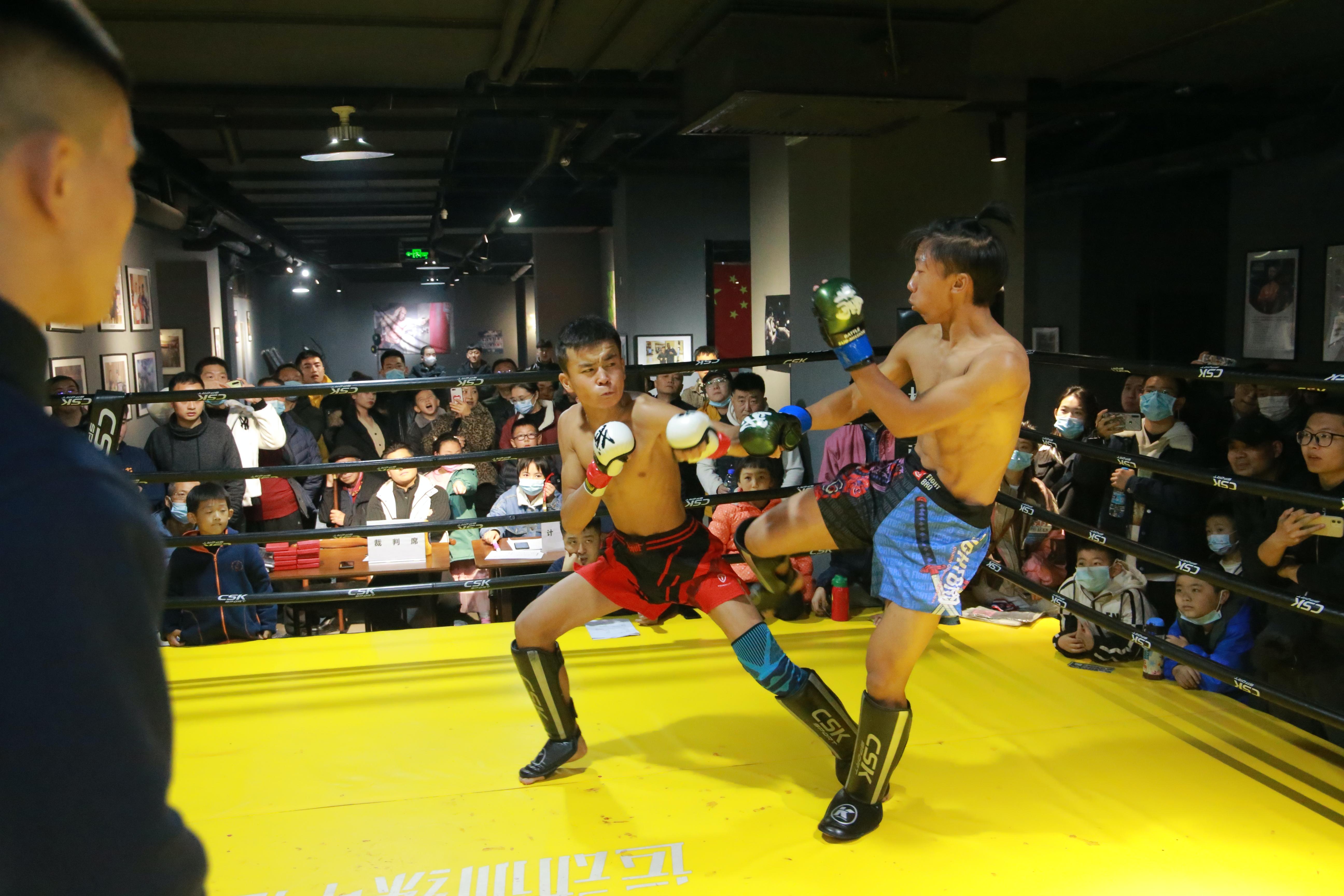 閲嶆嫵鍑哄嚮绮惧僵鐗囨,閲嶆嫵鍑哄嚮绮惧僵鍥炴斁