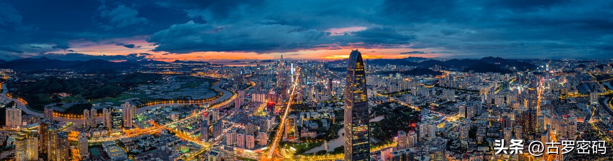 七大洲中跨纬度最广的洲是,七大洲中亚洲跨经度和纬度最广吗