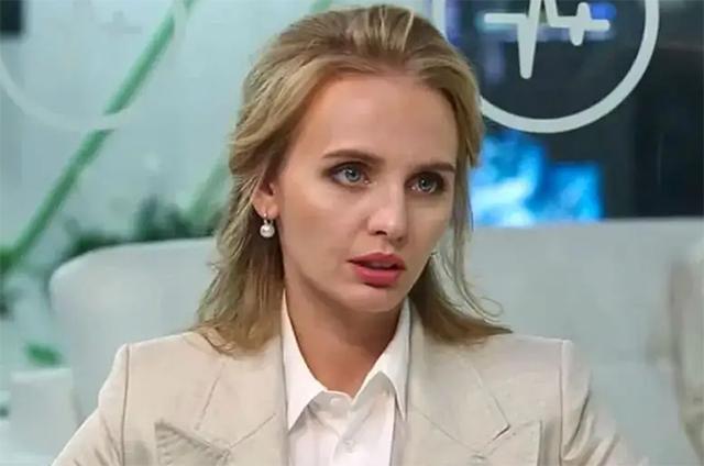 普京当选总统后第一件事,普京当选总统后流泪讲话视频