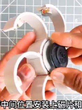 中国飞机新涂装亮相迪拜,中国飞机制造第一人