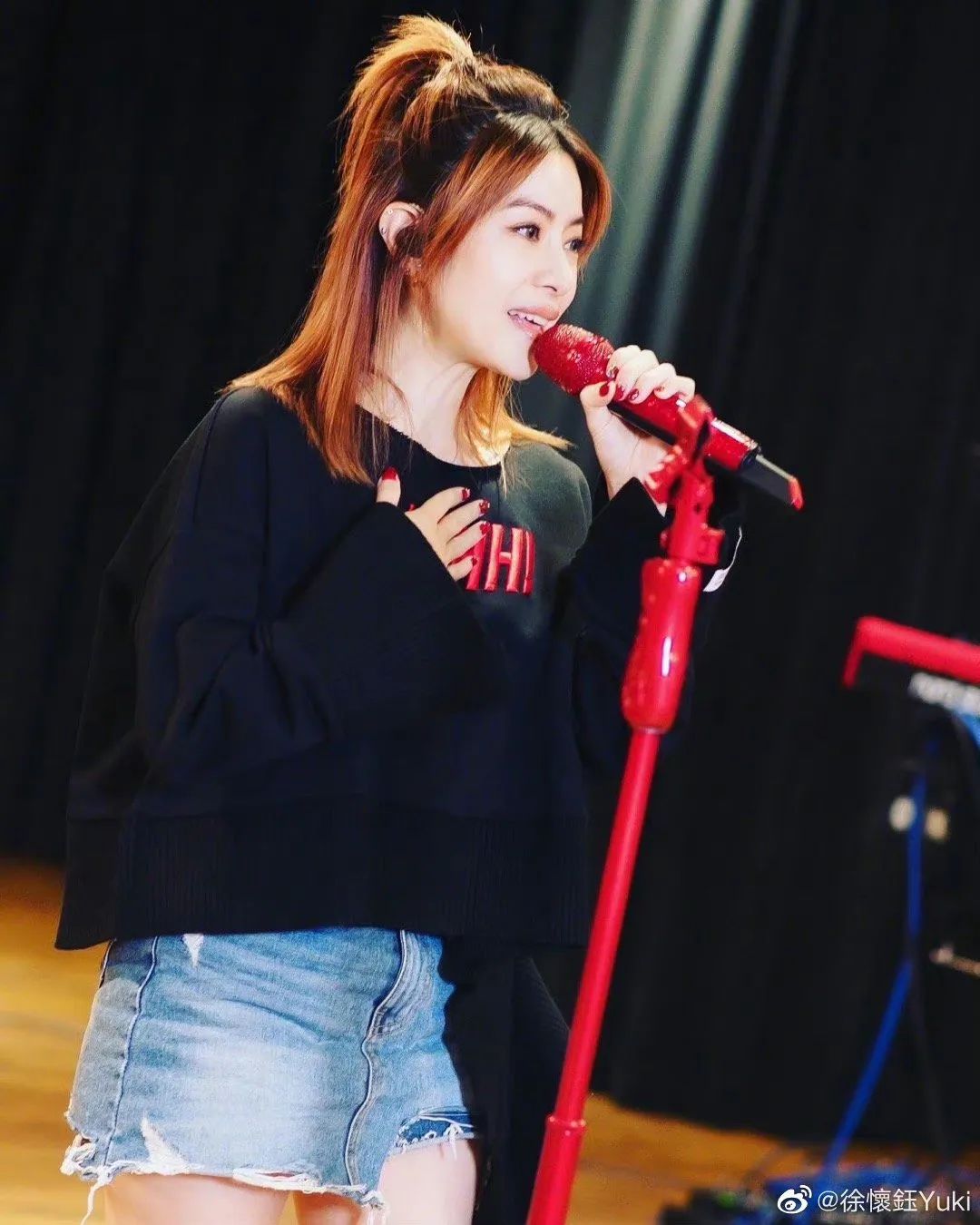 20岁卷入“陪酒门”，一夜变穷光蛋，消失十几年后，她杀回来了！