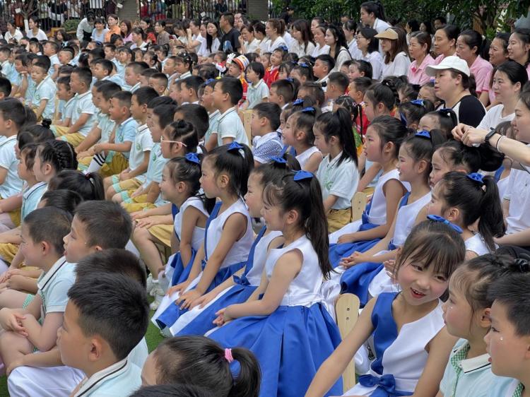 幼儿园2022年六一美食节活动通知,幼儿园六一吃货狂欢节活动方案